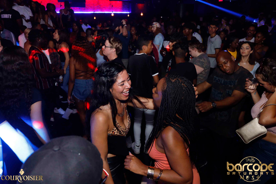 Barcode-Saturdays-Toronto-Nightclub-Nightlife-Bottle-service-ladies-free-hip-hop-reggae-trap-soca-caribana-003