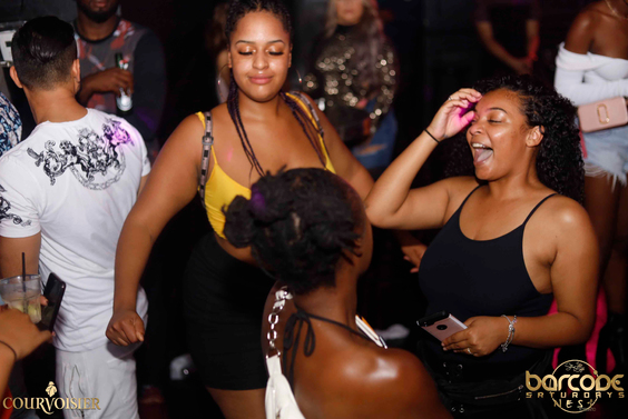 Barcode-Saturdays-Toronto-Nightclub-Nightlife-Bottle-Service-Ladies-Free-Hip-Hop-Trap-Reggae-Soca-Afrobeats-Caribana-050
