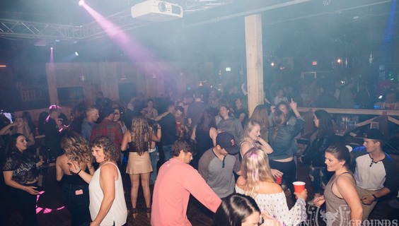 Toronto Nightclubs and Lounges